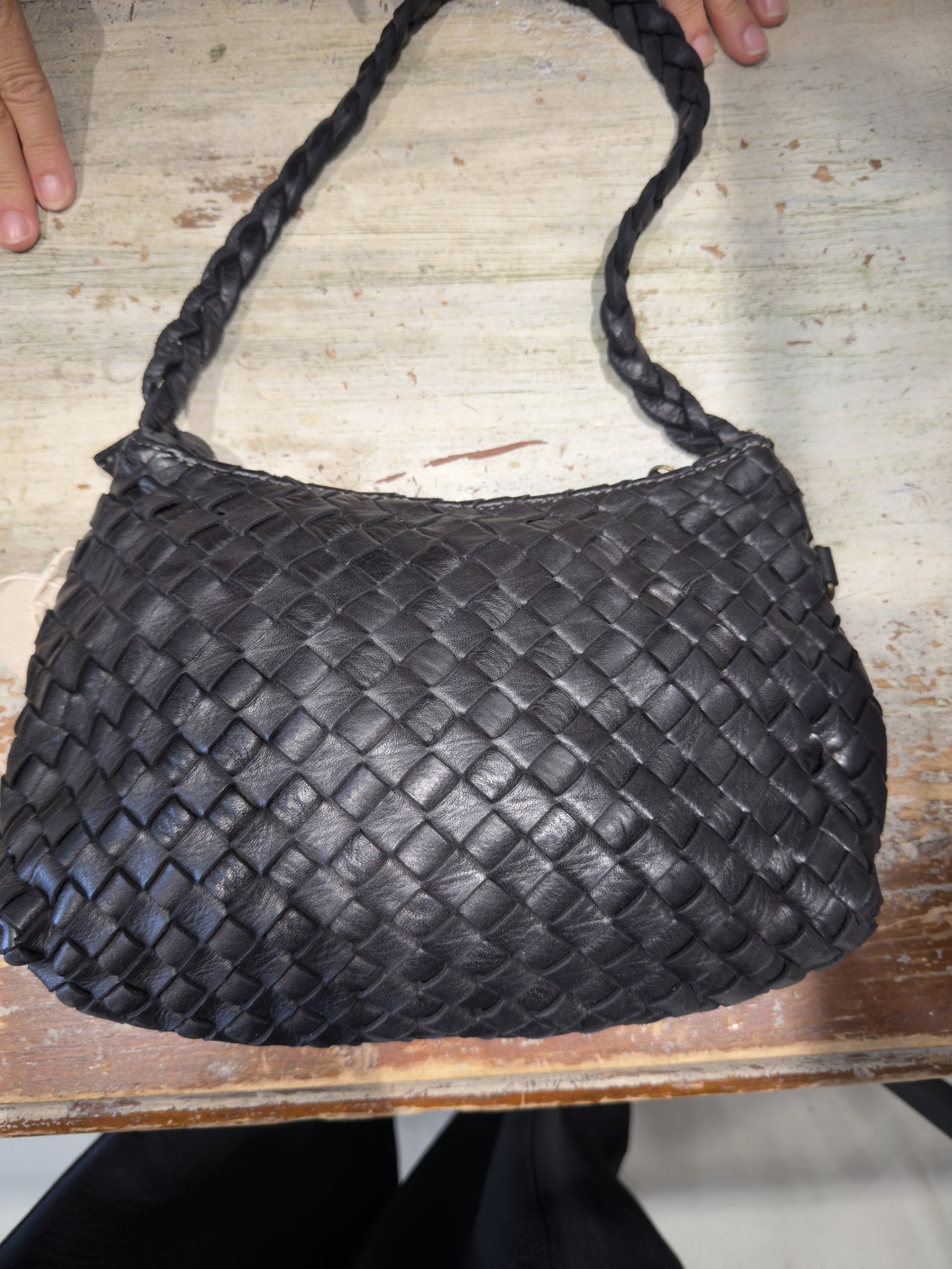 Borsa Trilly in cuoio lavato e intrecciato - Nero | Da Simo